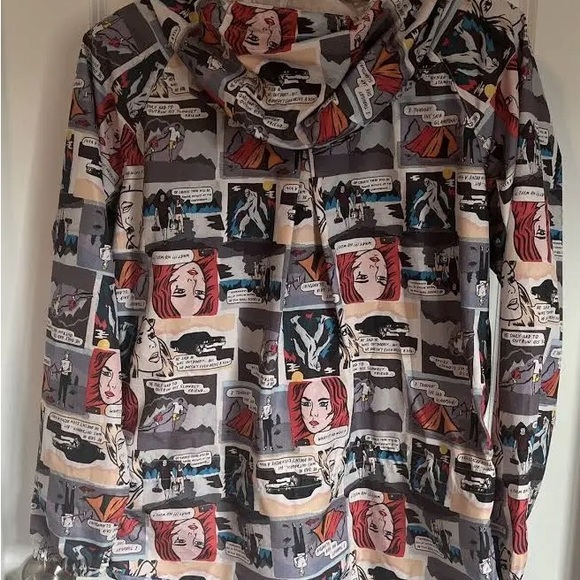 The North Face Comic Windbreaker - Picture 2 of 5